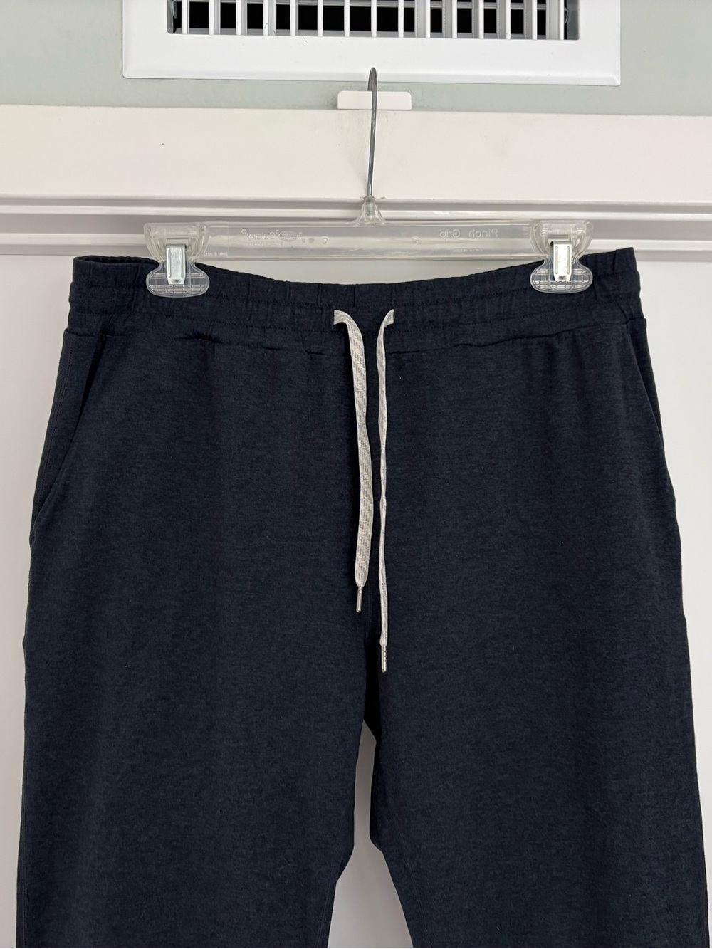 Vuori Performance Dream Knit Joggers M - Picture 3 of 7